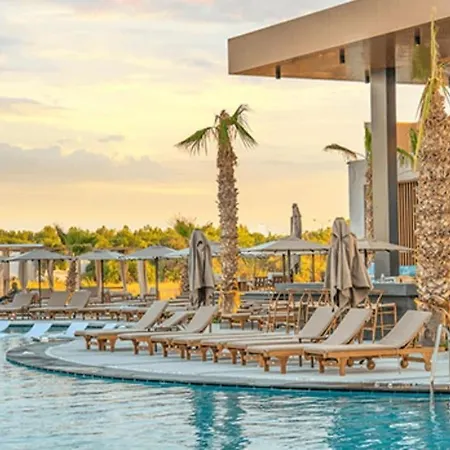 아파트 Grand Sapphire A Block And Casino