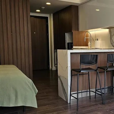 Grand Sapphire A Block And Casino Apartment