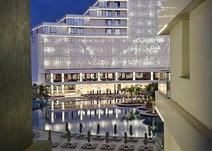 아파트 Grand Sapphire A Block And Casino Iskele District (Northern Cyprus)