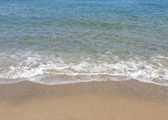 Grand Sapphire A Block And Casino 아파트